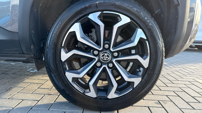 Toyota Yaris Cross 1.5 Hybrid Design 5dr CVT Hybrid Estate